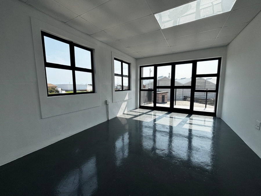 Commercial Property for Sale in Killarney Gardens Western Cape